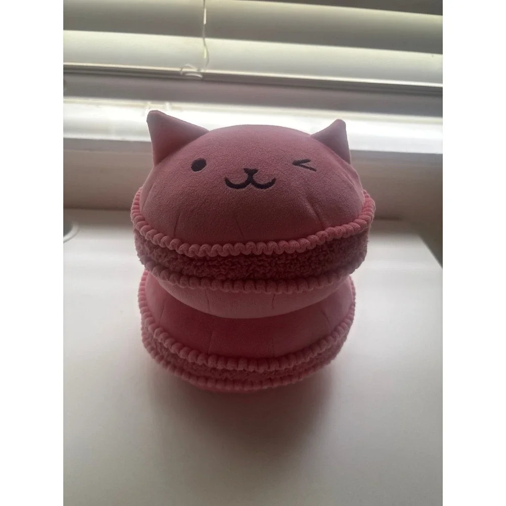 Pillowfort Cat Macaron Holiday Mini Weighted Plush Throw‎ Pillow Light Pink